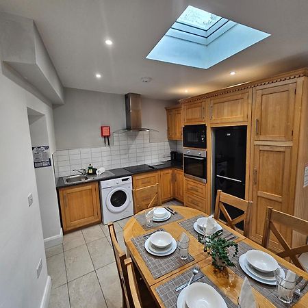 4 Eyre Square Lane Apartment Galway Exterior photo
